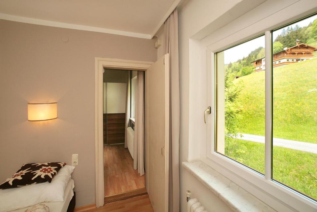 Edelweiss Am See Zell am See Room photo