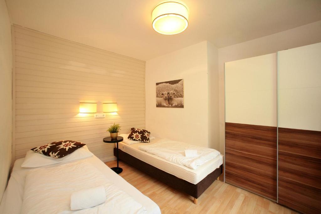 Edelweiss Am See Zell am See Room photo